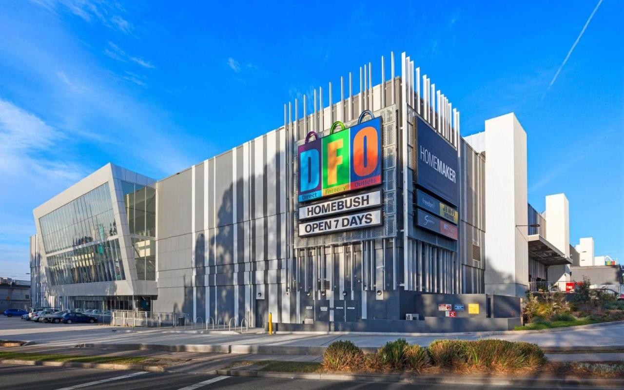 Parkside & City View In Sydney Olympic Park Luaran gambar